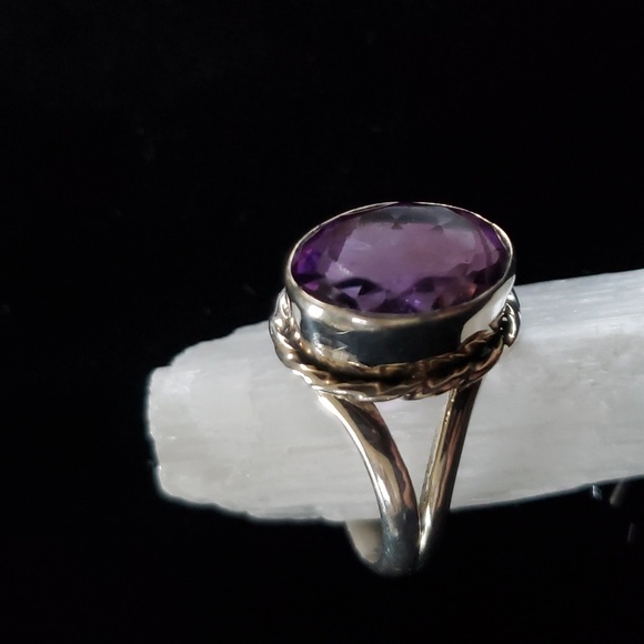 Faceted Amethyst Ring. Sterling Silver. Vintage. - Picture 6 of 7